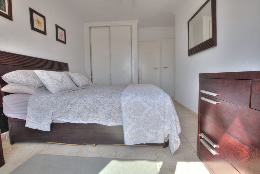 R5055706-Villa-For-Sale-La-Cala-Detached-4-Beds-185-Built-13