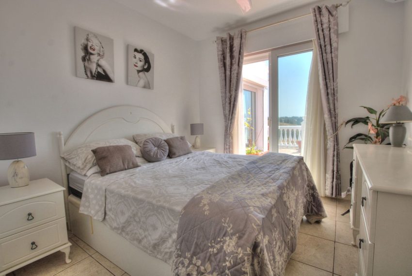 R5055706-Villa-For-Sale-La-Cala-Detached-4-Beds-185-Built-18