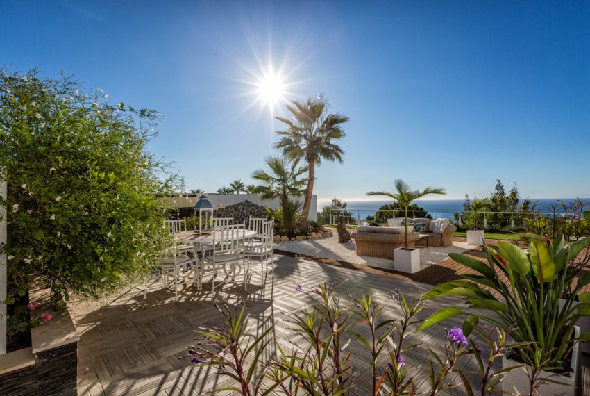 R5057962-Villa-For-Sale-Estepona-Detached-7-Beds-755-Built-10