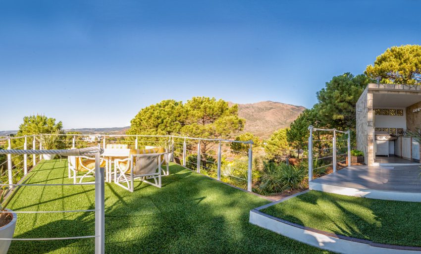 R5057962-Villa-For-Sale-Estepona-Detached-7-Beds-755-Built-15