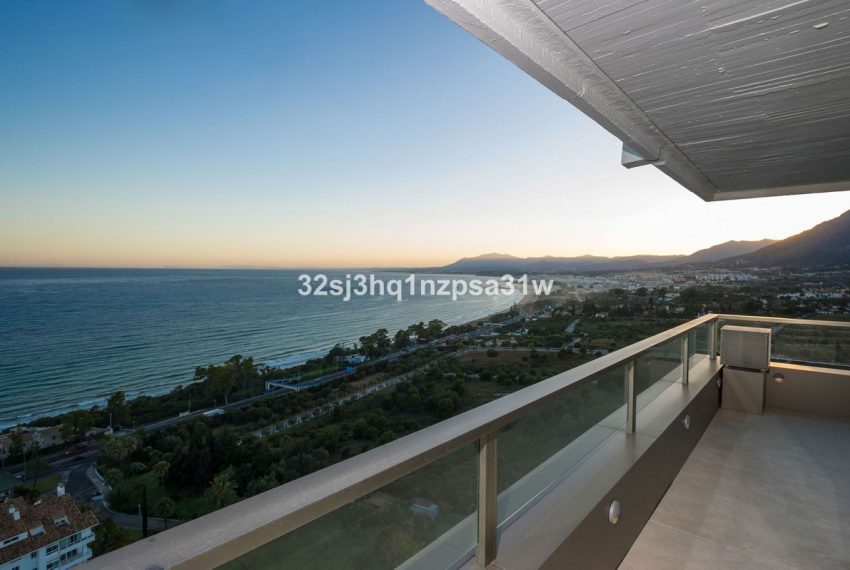 R5077972-Apartment-For-Sale-Marbella-Penthouse-3-Beds-200-Built-1