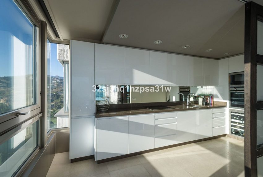 R5077972-Apartment-For-Sale-Marbella-Penthouse-3-Beds-200-Built-5