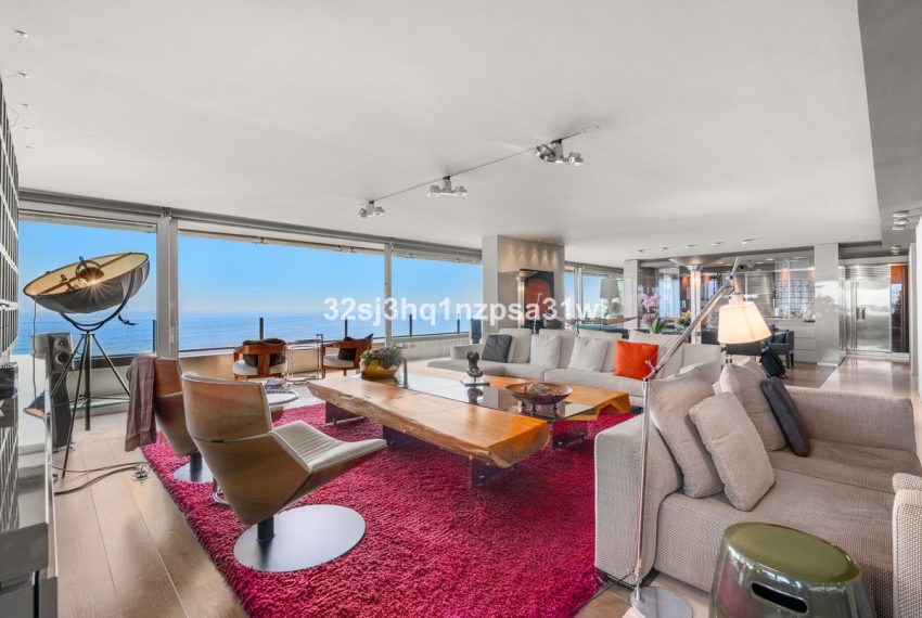R5078782-Apartment-For-Sale-Marbella-Penthouse-3-Beds-300-Built-1