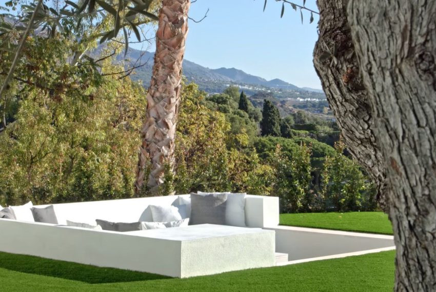 R5119045-Villa-For-Sale-Nueva-Andalucia-Detached-5-Beds-553-Built-6