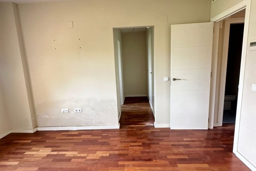 R5120113-Villa-For-Sale-Calahonda-Semi-Detached-4-Beds-213-Built-16