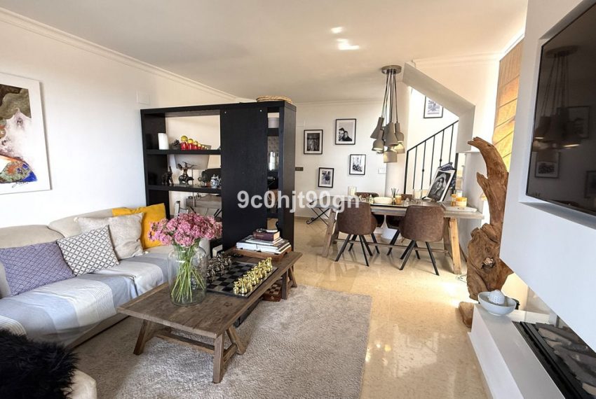 R5126038-Apartment-For-Sale-Elviria-Penthouse-Duplex-2-Beds-108-Built-4