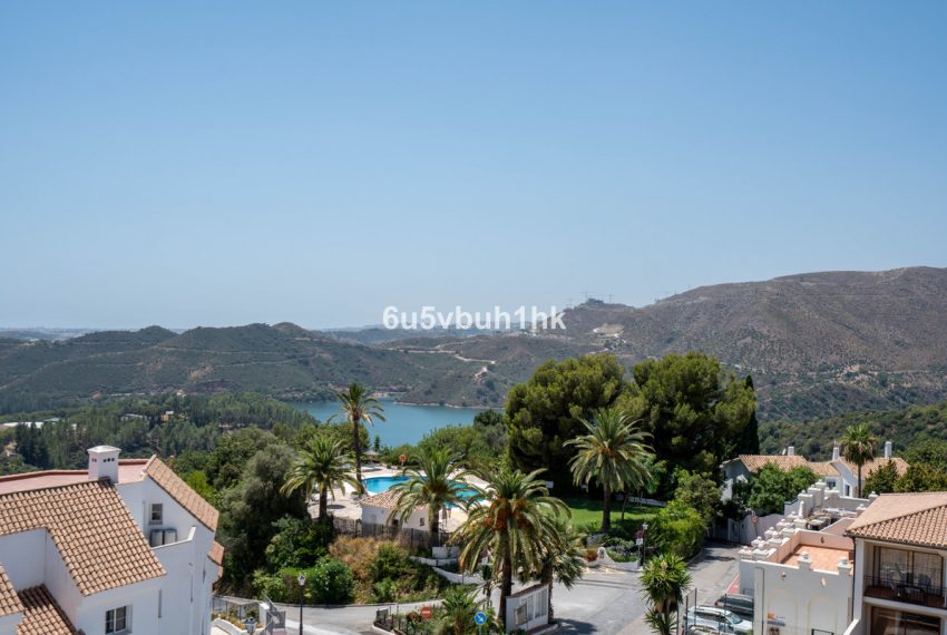 R5126875-Townhouse-For-Sale-Istan-Terraced-3-Beds-165-Built-1