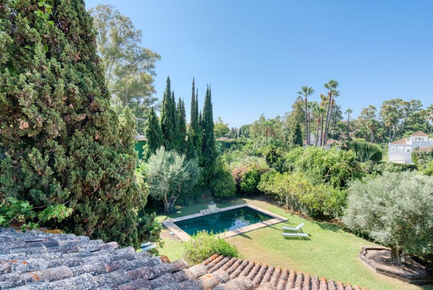 R5130685-Villa-For-Sale-Nueva-Andalucia-Detached-6-Beds-507-Built-8