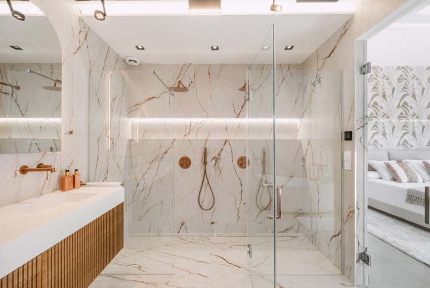 R5134966-Apartment-For-Sale-Nueva-Andalucia-Penthouse-5-Beds-389-Built-3