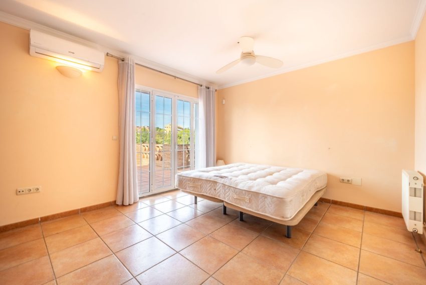 R5146882-Villa-For-Sale-Elviria-Detached-4-Beds-225-Built-15