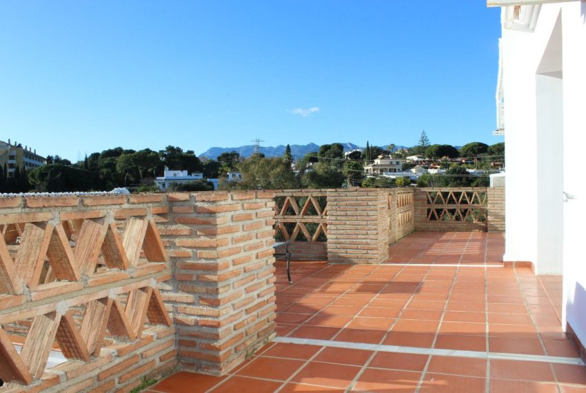 R5146882-Villa-For-Sale-Elviria-Detached-4-Beds-225-Built-18