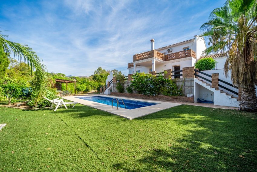 R5146882-Villa-For-Sale-Elviria-Detached-4-Beds-225-Built-7