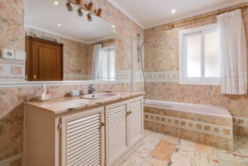 R5147956-Villa-For-Sale-Guadalmina-Alta-Detached-3-Beds-456-Built-8