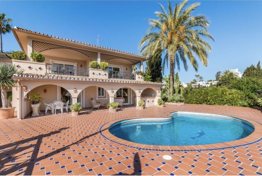R5147956-Villa-For-Sale-Guadalmina-Alta-Detached-3-Beds-456-Built