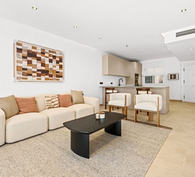 R5149789-Image 1-Ground Floor - 3 Beds - 110 Built