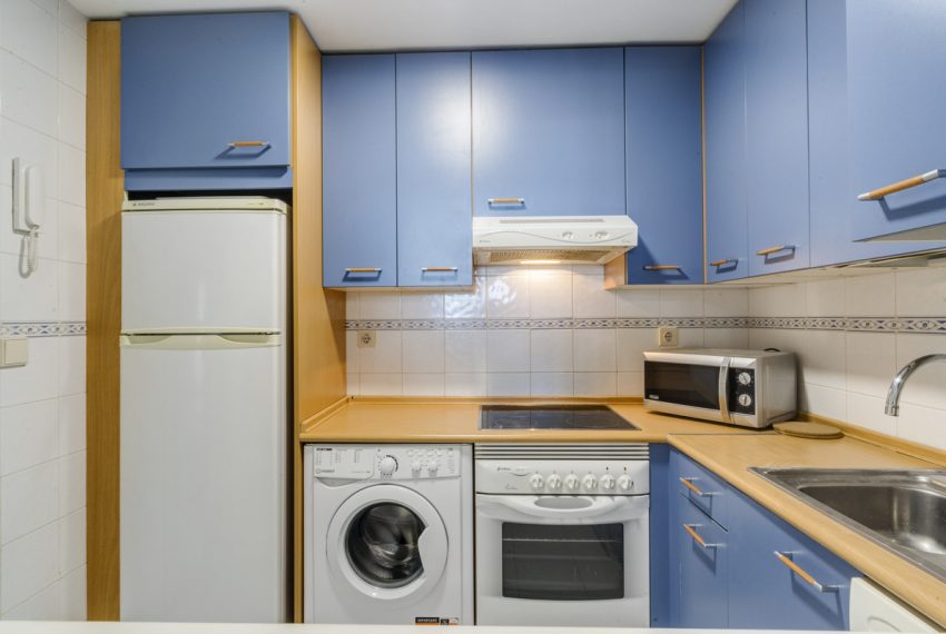 R5152291-Apartment-For-Sale-The-Golden-Mile-Ground-Floor-1-Beds-85-Built-4