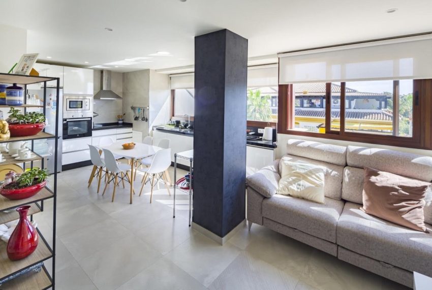 R5153200-Apartment-For-Sale-Nueva-Andalucia-Penthouse-3-Beds-77-Built-5