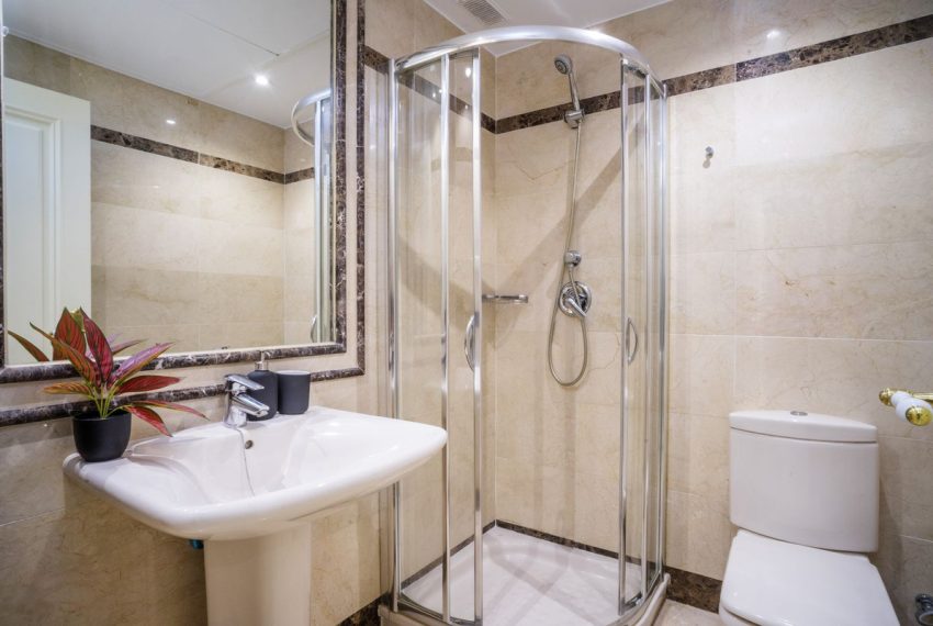 R5153680-Apartment-For-Sale-Marbella-Ground-Floor-3-Beds-192-Built-11