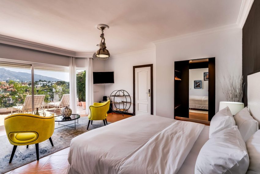 R5155429-Apartment-For-Sale-Nueva-Andalucia-Penthouse-Duplex-6-Beds-450-Built-16