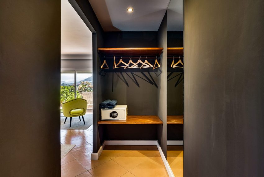 R5155429-Apartment-For-Sale-Nueva-Andalucia-Penthouse-Duplex-6-Beds-450-Built-18