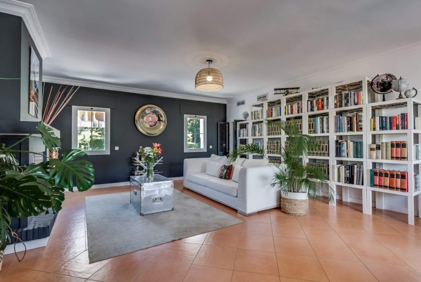 R5155429-Apartment-For-Sale-Nueva-Andalucia-Penthouse-Duplex-6-Beds-450-Built-9