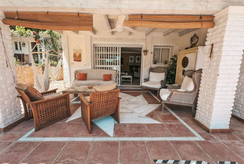 R5156332-Villa-For-Sale-Nueva-Andalucia-Detached-5-Beds-200-Built-4