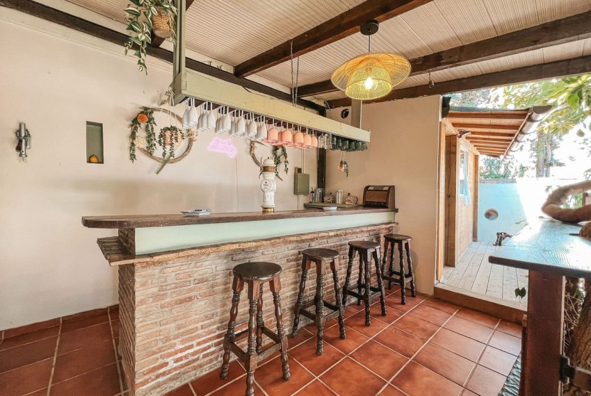 R5156332-Villa-For-Sale-Nueva-Andalucia-Detached-5-Beds-200-Built-5