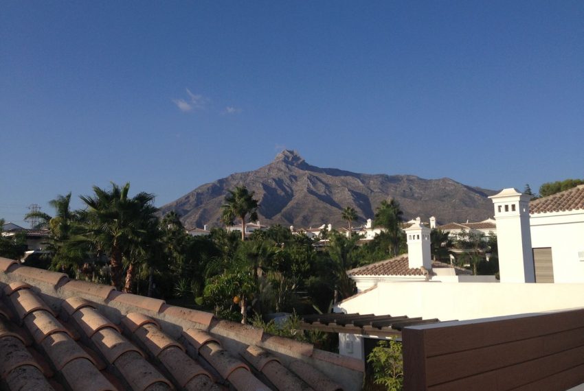 R5157004-Villa-For-Sale-The-Golden-Mile-Detached-5-Beds-413-Built-11