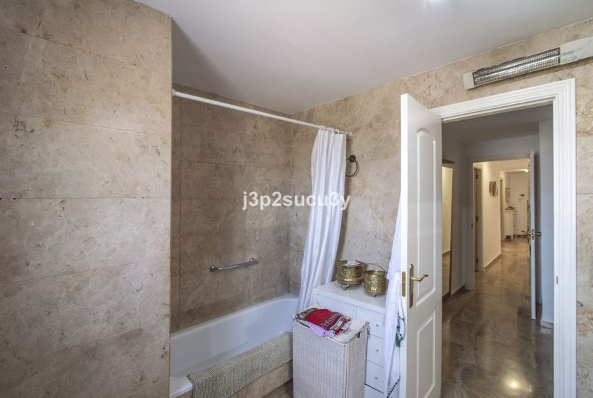 R5157091-Apartment-For-Sale-Marbella-Middle-Floor-2-Beds-108-Built-17