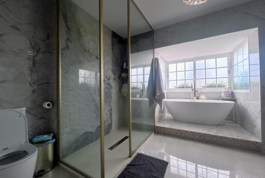 R5159092-Villa-For-Sale-Guadalmina-Alta-Detached-7-Beds-623-Built-11