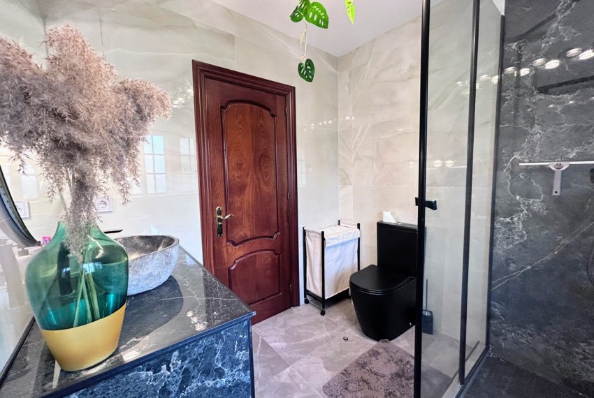 R5159092-Villa-For-Sale-Guadalmina-Alta-Detached-7-Beds-623-Built-17