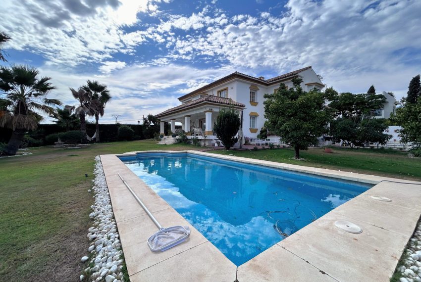 R5159092-Villa-For-Sale-Guadalmina-Alta-Detached-7-Beds-623-Built-18
