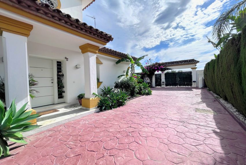 R5159092-Villa-For-Sale-Guadalmina-Alta-Detached-7-Beds-623-Built-19