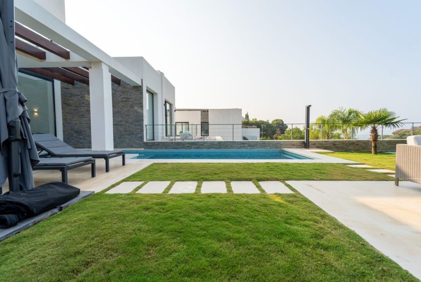 R5162422-Villa-For-Sale-Cabopino-Semi-Detached-5-Beds-297-Built-16