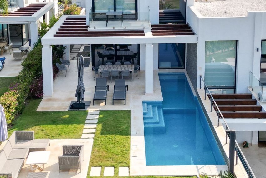 R5162422-Villa-For-Sale-Cabopino-Semi-Detached-5-Beds-297-Built