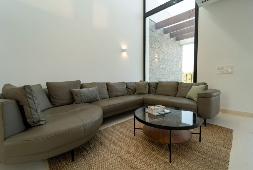 R5162422-Villa-For-Sale-Cabopino-Semi-Detached-5-Beds-297-Built-9