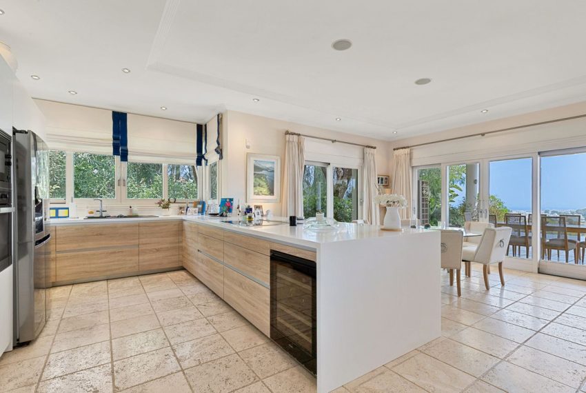 R5164138-Villa-For-Sale-La-Quinta-Detached-5-Beds-621-Built-8