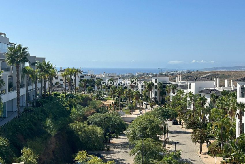 R5164660-Apartment-For-Sale-Estepona-Penthouse-2-Beds-102-Built-1