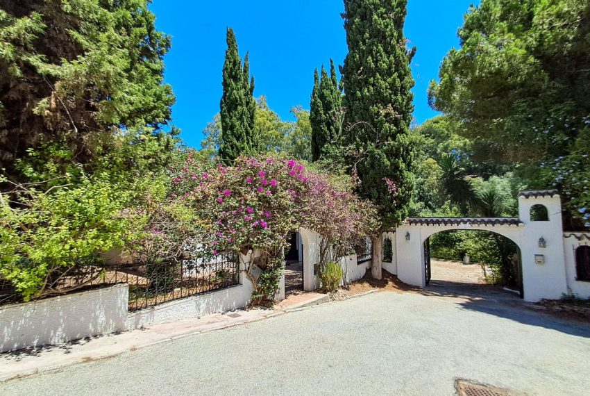 R5166562-Villa-For-Sale-Calahonda-Detached-3-Beds-227-Built