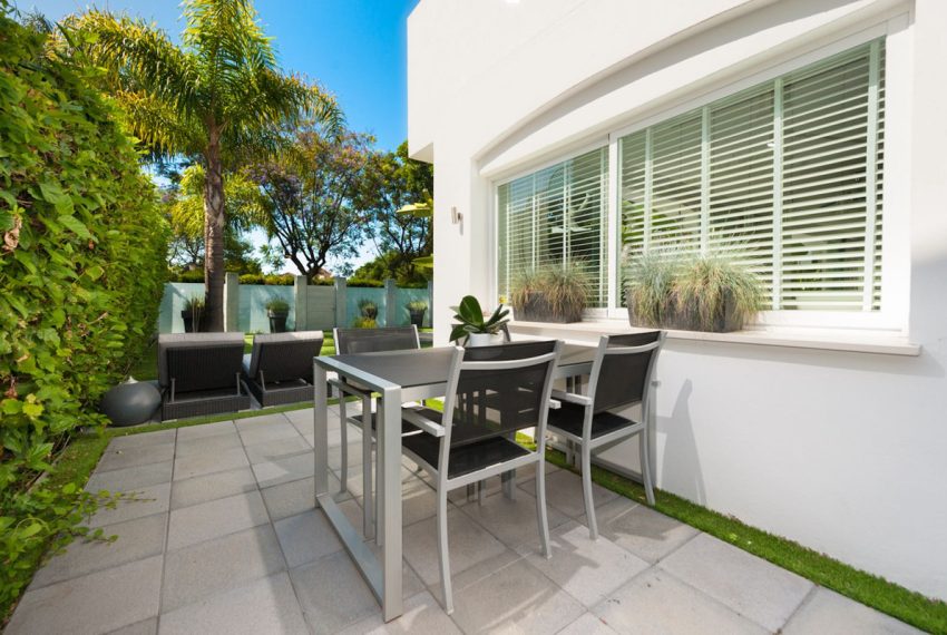 R5169469-Villa-For-Sale-Guadalmina-Baja-Semi-Detached-4-Beds-220-Built-13