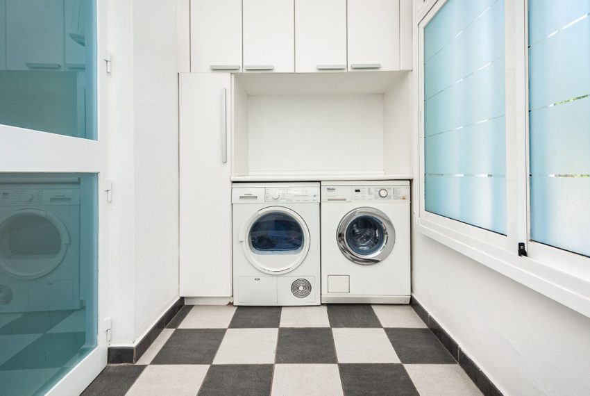 R5169469-Villa-For-Sale-Guadalmina-Baja-Semi-Detached-4-Beds-220-Built-15