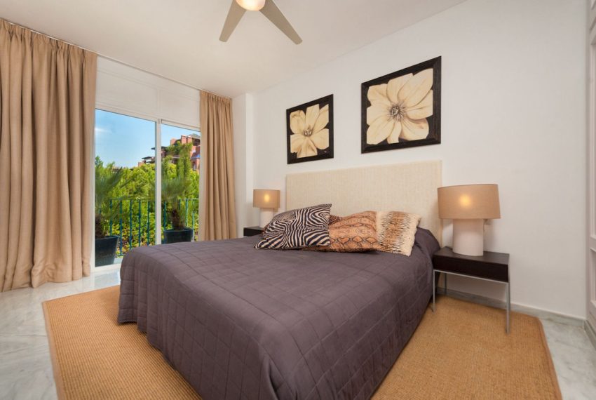 R5169469-Villa-For-Sale-Guadalmina-Baja-Semi-Detached-4-Beds-220-Built-17