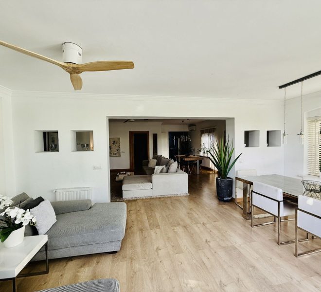 R5169469-Image 1-Semi Detached - 4 Beds - 220 Built