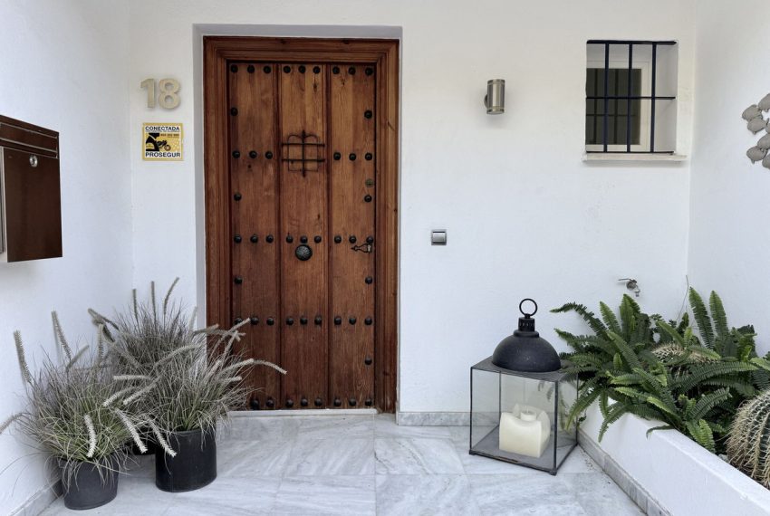 R5169469-Villa-For-Sale-Guadalmina-Baja-Semi-Detached-4-Beds-220-Built-9