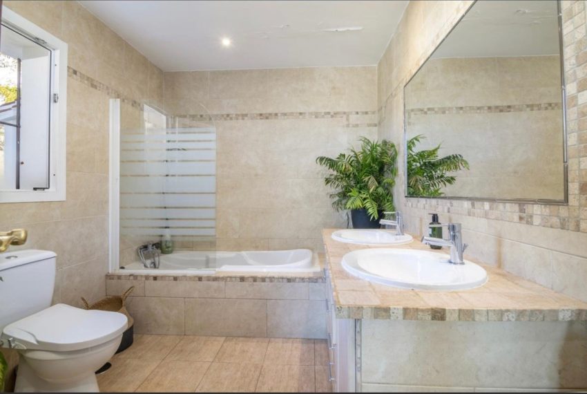 R5169826-Villa-For-Sale-Istan-Detached-4-Beds-204-Built-19