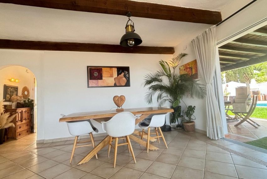 R5169826-Villa-For-Sale-Istan-Detached-4-Beds-204-Built-8