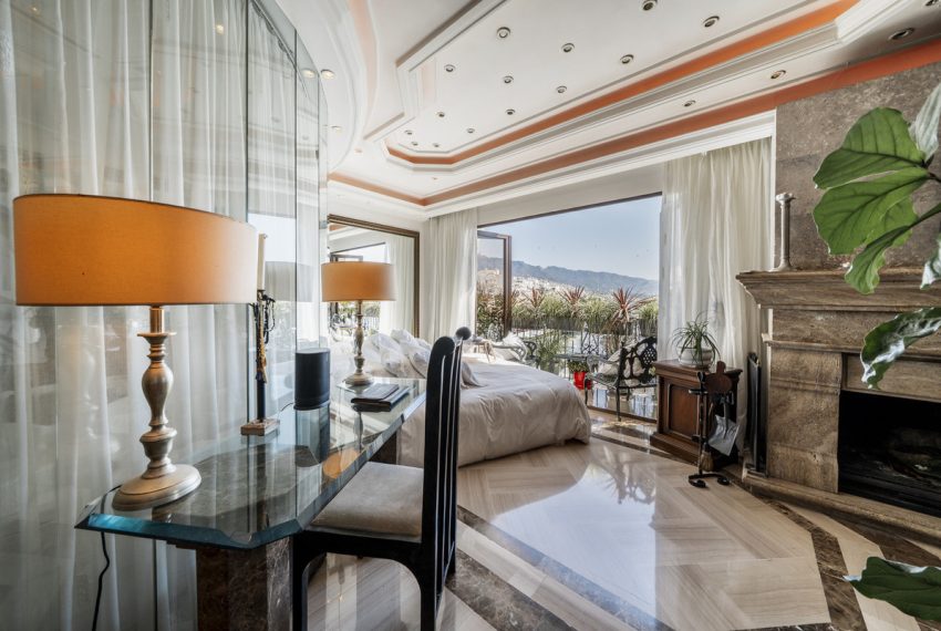 R5170501-Apartment-For-Sale-Puerto-Banus-Duplex-3-Beds-275-Built-3