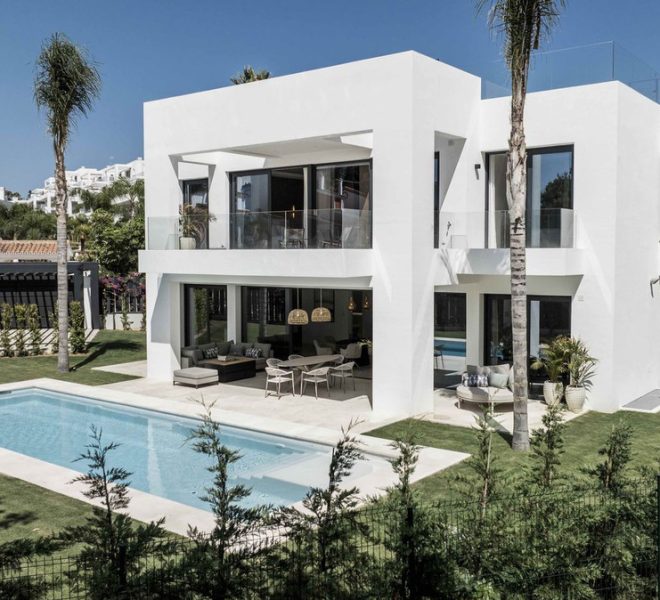 R5170930-Image 1-Detached - 4 Beds - 389 Built