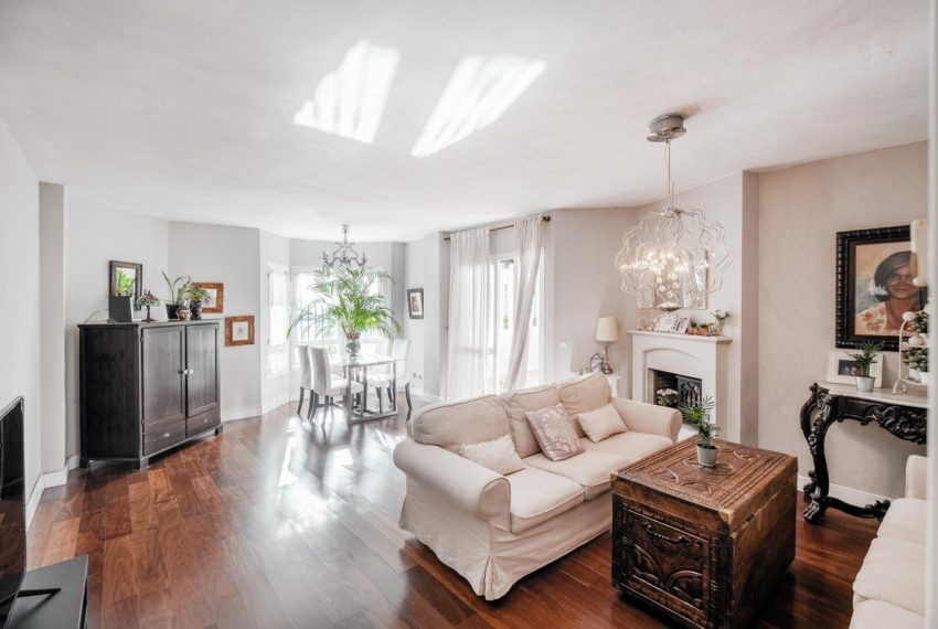 R5171035-Apartment-For-Sale-Nueva-Andalucia-Penthouse-Duplex-2-Beds-110-Built-1