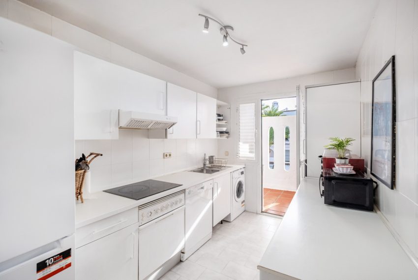 R5171035-Apartment-For-Sale-Nueva-Andalucia-Penthouse-Duplex-2-Beds-110-Built-18